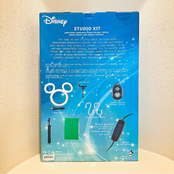 Disney Mikey Large Ring Studio Kit With Green Screen/NEW - Picture 3 of 6
